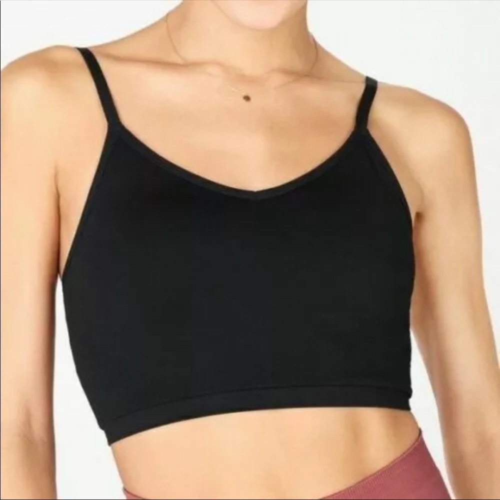 Fabletics Solid Delta Seamless Midi Bra Black XS New